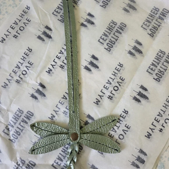 Portland Leather Goods Dragonfly Tassel - Picture 3 of 5